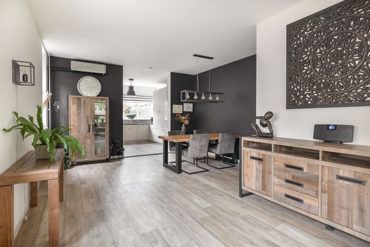 Photo 3 of Commandeursstraat 10