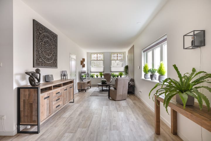 Photo 12 of Commandeursstraat 10