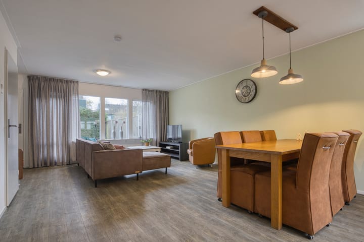 Foto 3 van Zwanebloem 36