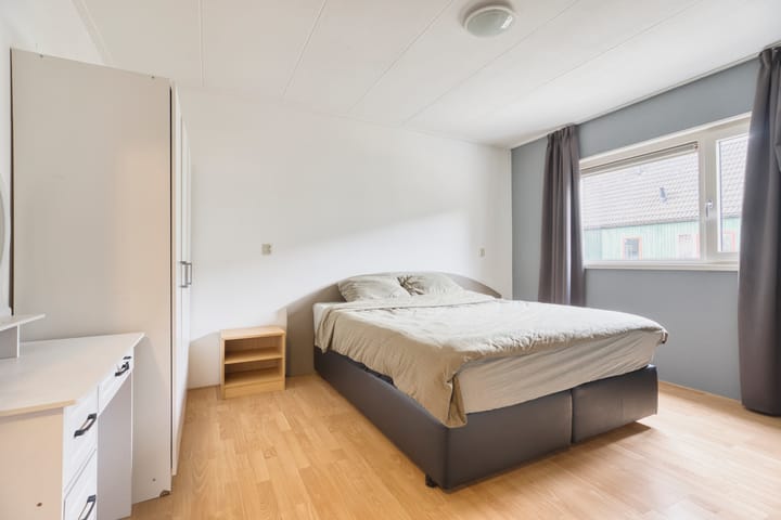 Foto 16 van Zwanebloem 36