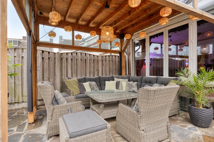 Photo 4 of Straatsburglaan 15