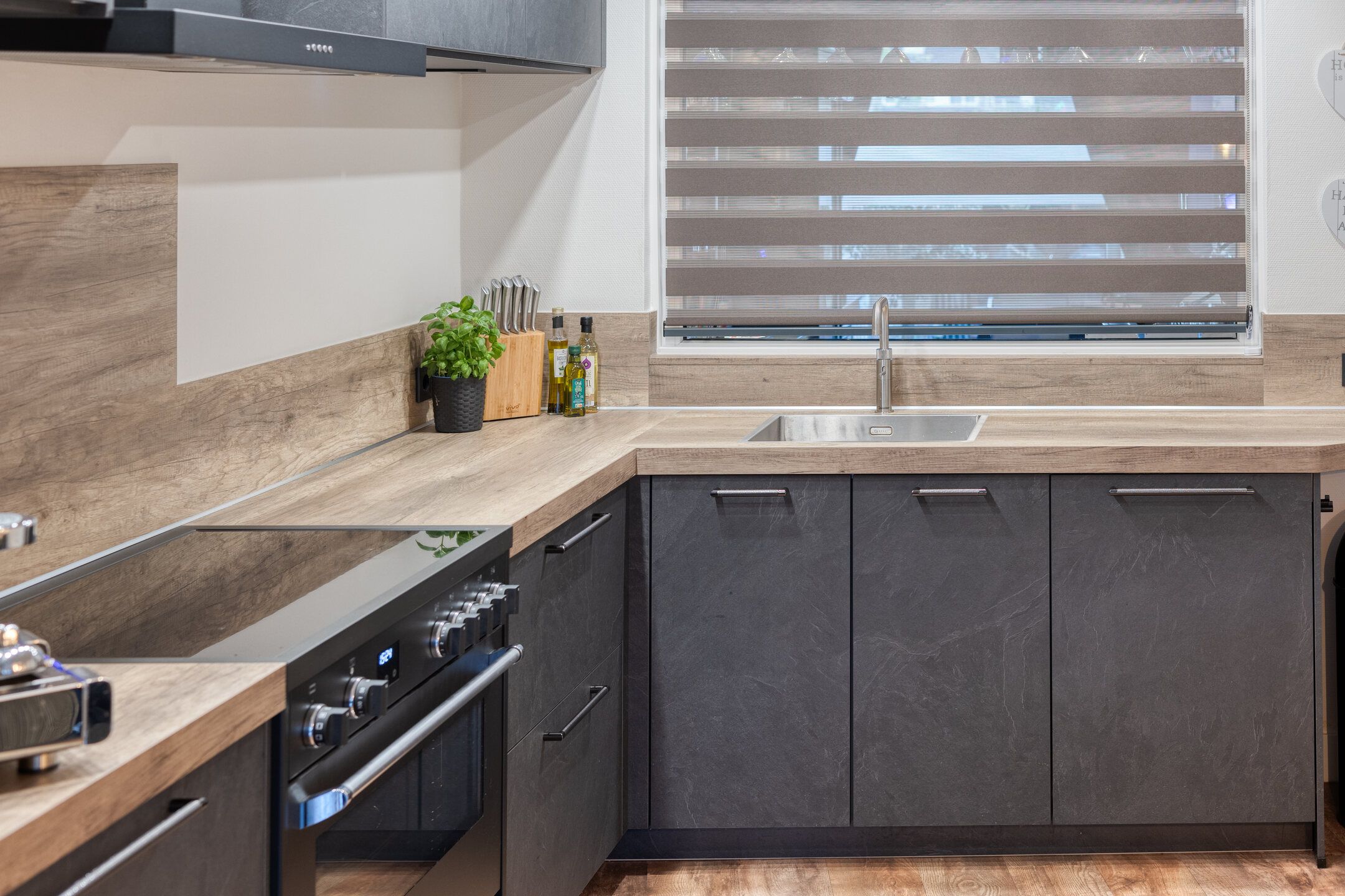 Photo 15 of Straatsburglaan 15