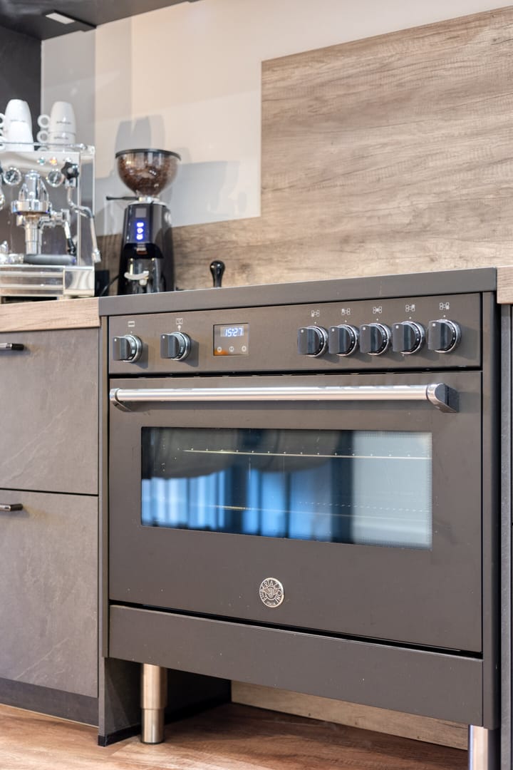 Photo 17 of Straatsburglaan 15