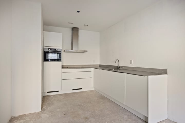 Photo 14 of Mangoweg 375