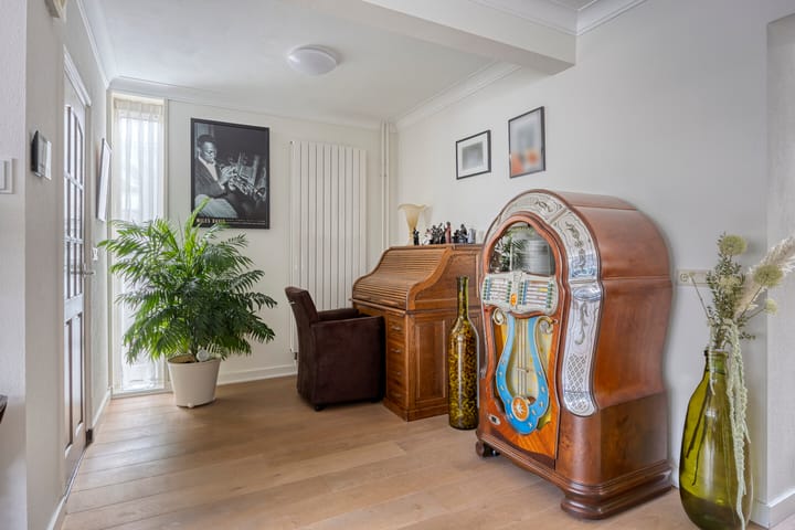 Photo 11 of Salmstraat 9