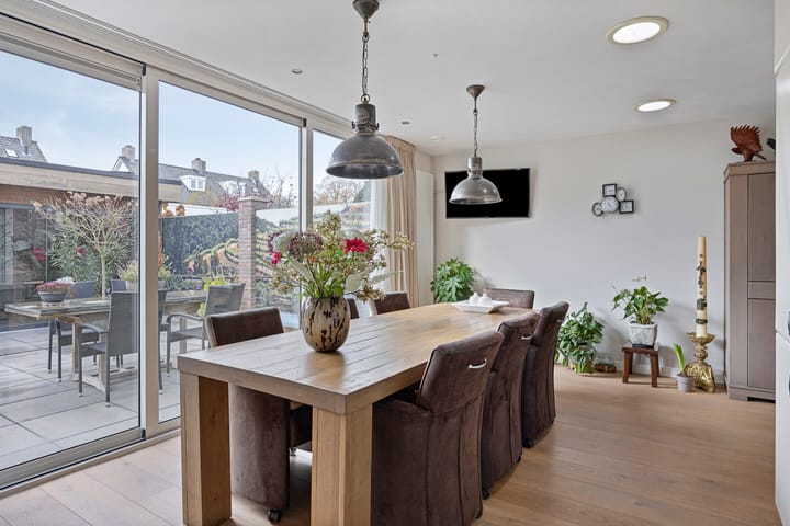 Photo 14 of Salmstraat 9