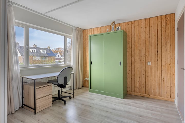 Photo 23 of Salmstraat 9