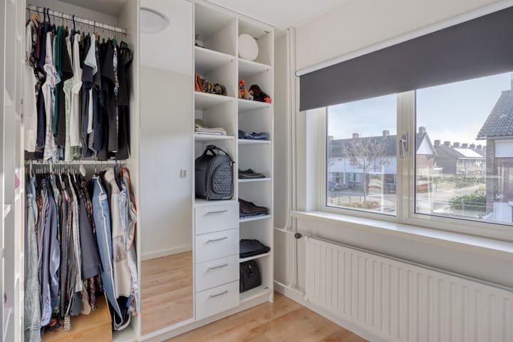 Photo 25 of Salmstraat 9