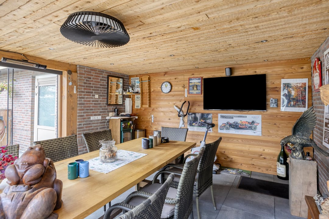 Foto 32 van Salmstraat 9