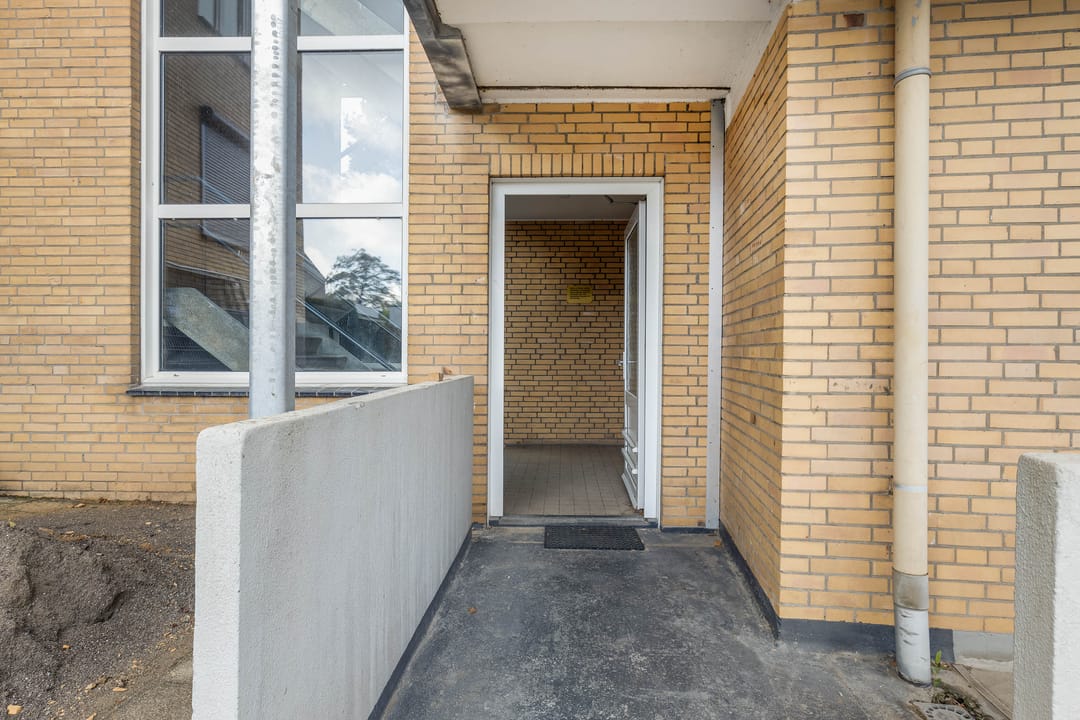 Photo 11 of Irenestraat 50