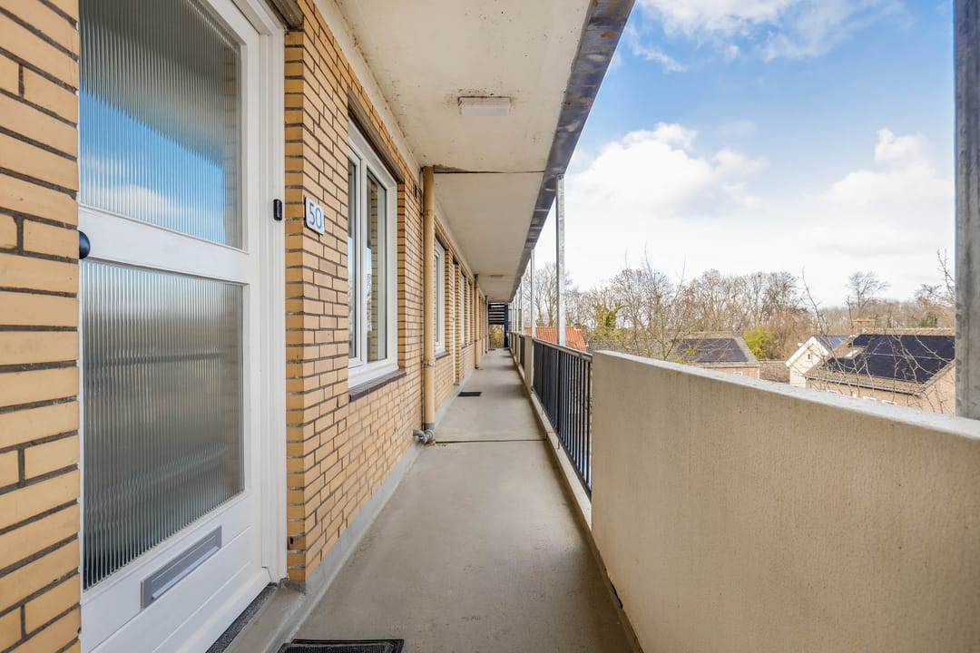 Photo 13 of Irenestraat 50