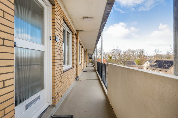 Photo 13 of Irenestraat 50