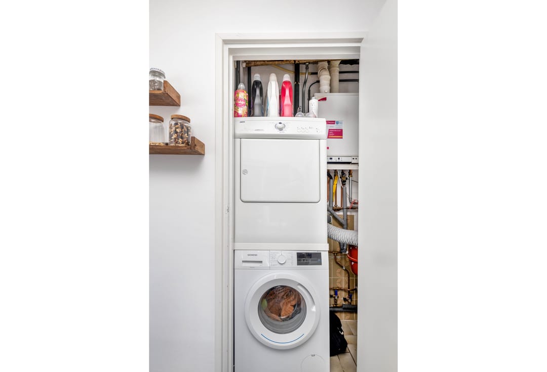 Photo 32 of Irenestraat 50