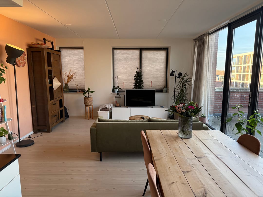 Photo 8 of Roomweg 76