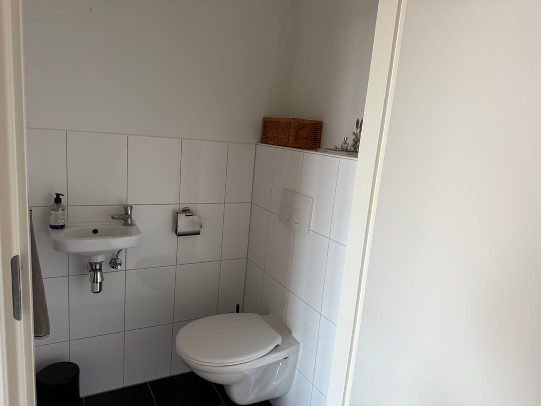 Photo 13 of Roomweg 76