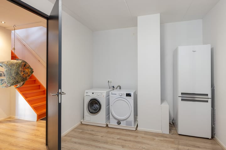 Photo 7 of Lievelderstraat 1