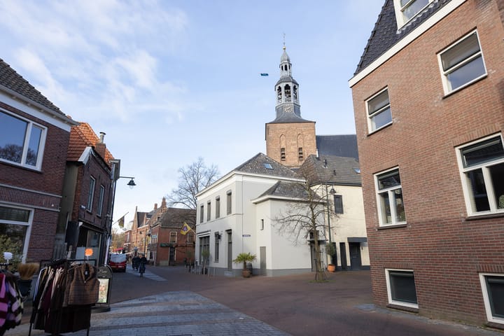 Photo 37 of Lievelderstraat 1