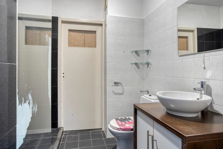 Photo 11 of Postelse Hoeflaan 63-A