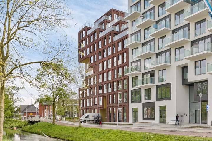 Photo 2 of Bridgemankade 48