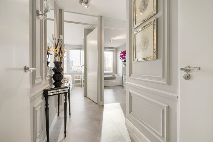 Photo 10 of Mary van der Sluisstraat 550