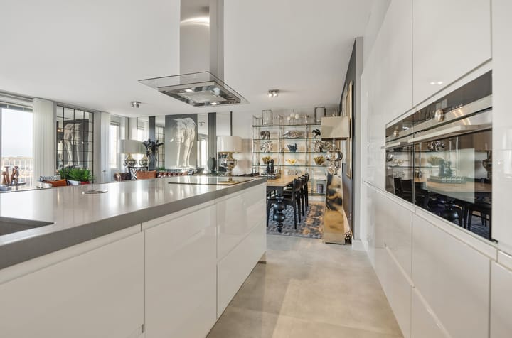 Photo 15 of Mary van der Sluisstraat 550