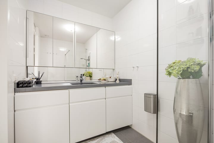 Photo 20 of Mary van der Sluisstraat 550