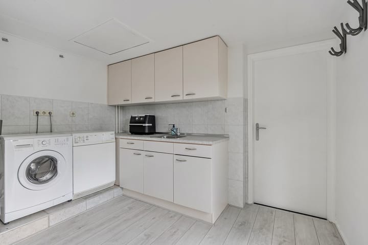 Foto 17 van Marsweg 17