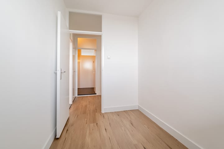 Foto 24 van Ouddiemerlaan 189