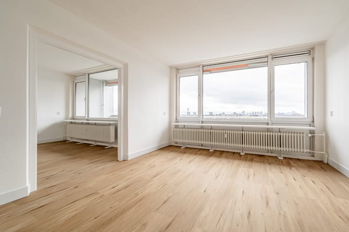 Foto 10 van Ouddiemerlaan 189