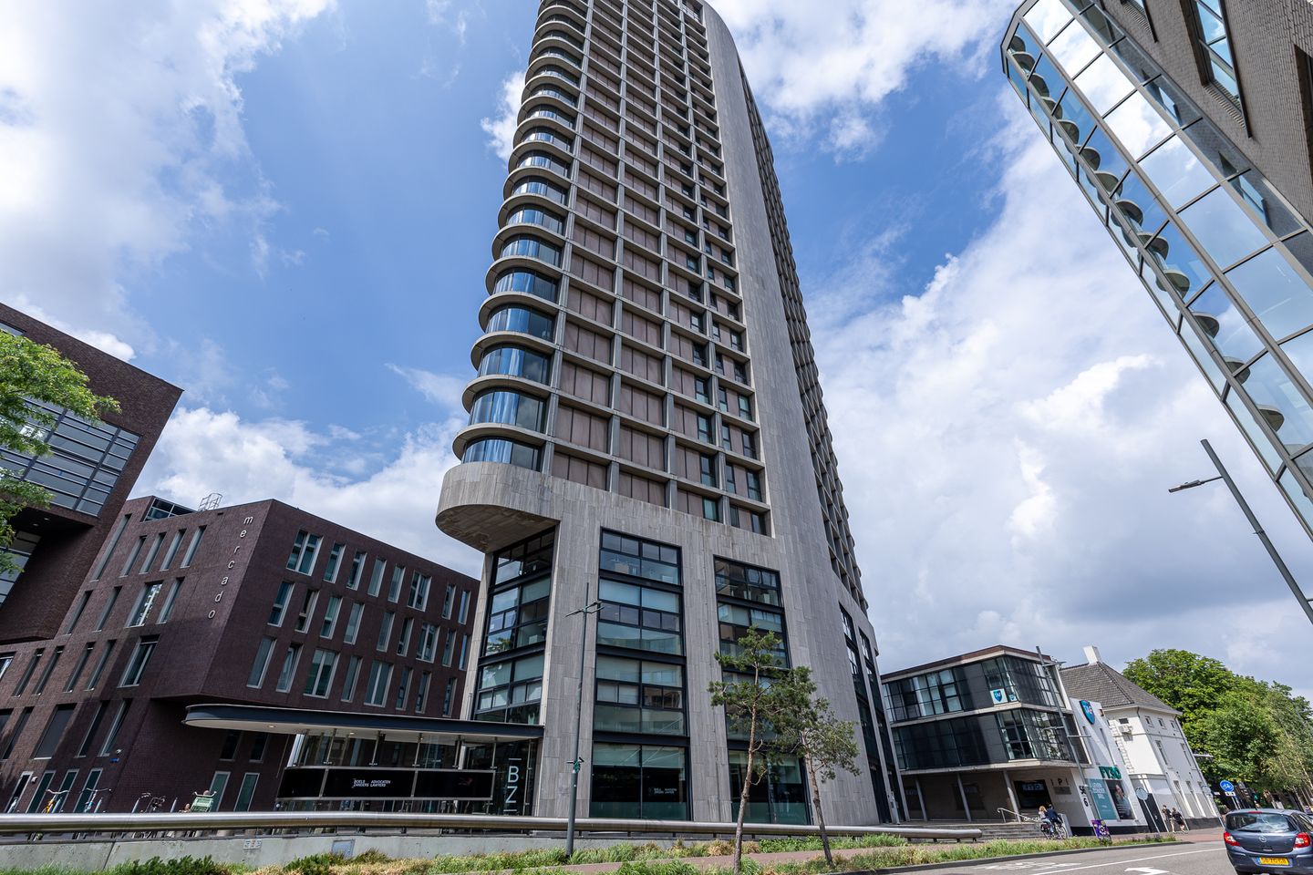 View photo 1 of Vestdijk 68-80