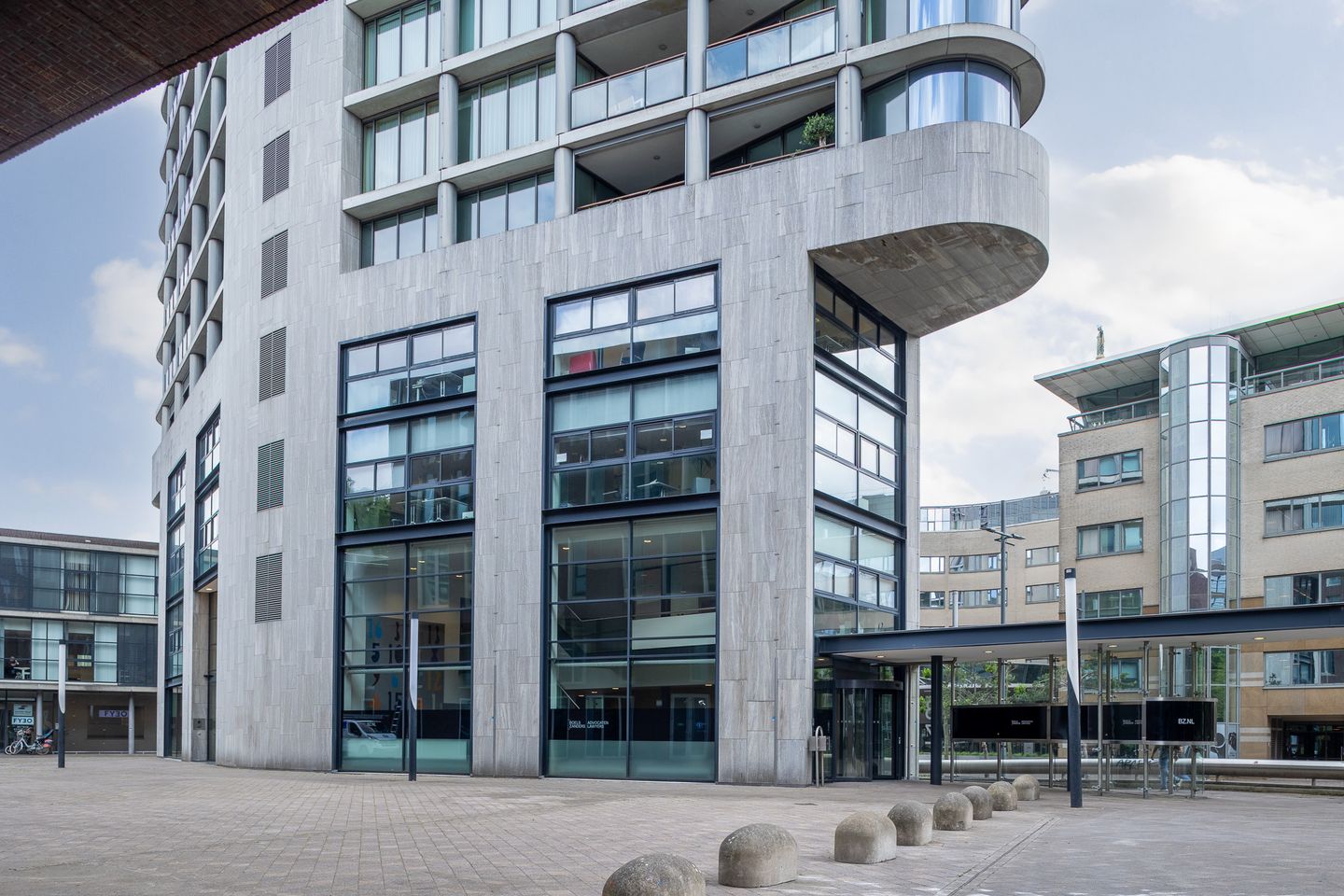 View photo 3 of Vestdijk 68-80