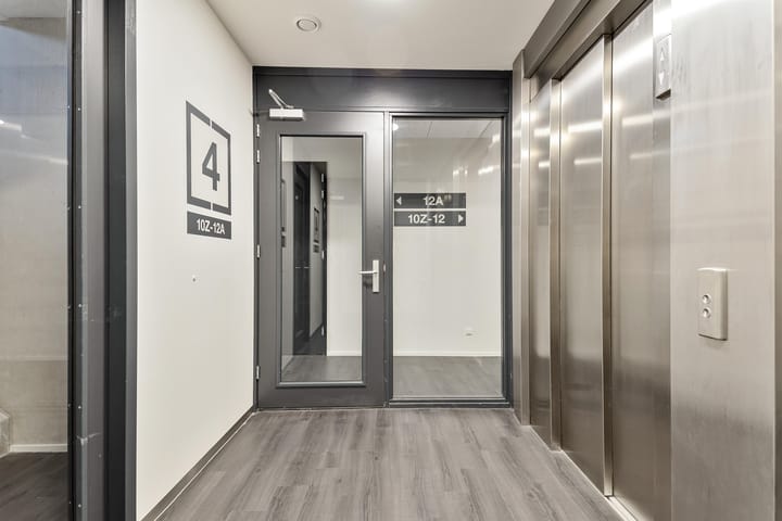 Photo 21 of 1e Lulofsdwarsstraat 12-B