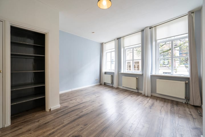 Photo 5 of Zusterstraat 1