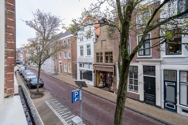 Photo 21 of Zusterstraat 1