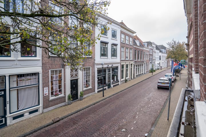 Photo 22 of Zusterstraat 1