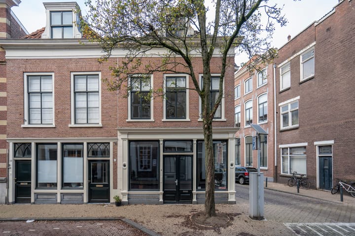 Photo 23 of Zusterstraat 1