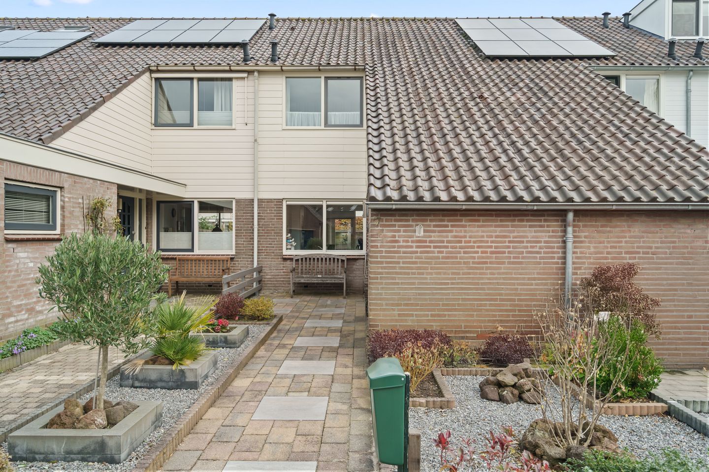 Photo 1 of Purperreiger 7