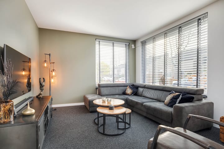 Foto 12 van Brederodestraat 19