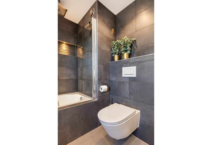 Foto 29 van Brederodestraat 19