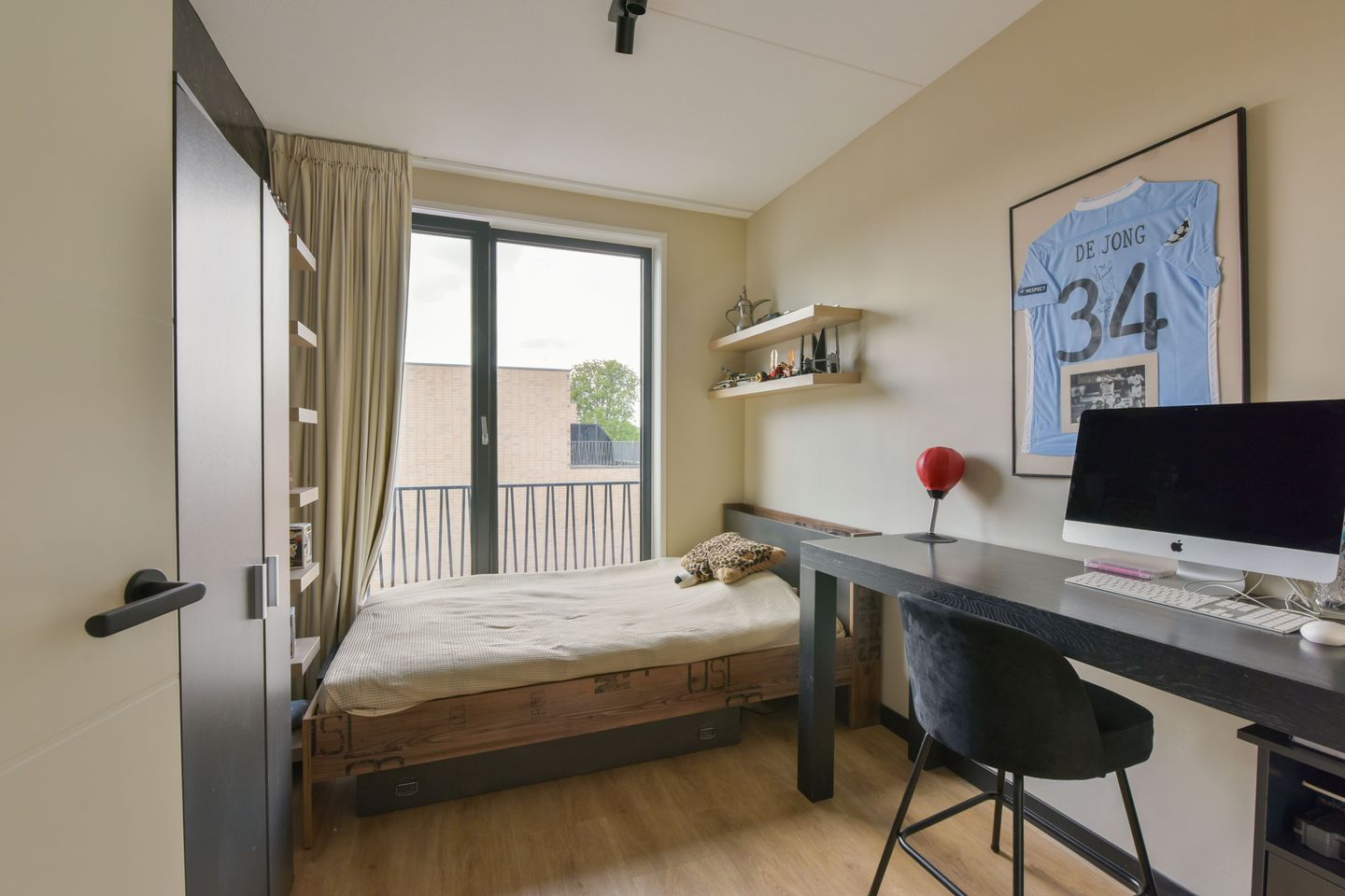 Foto 44 van Dirk Breebaartstraat 8