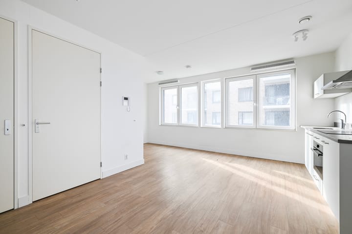 Foto 2 van 1e Lulofsdwarsstraat 2-M