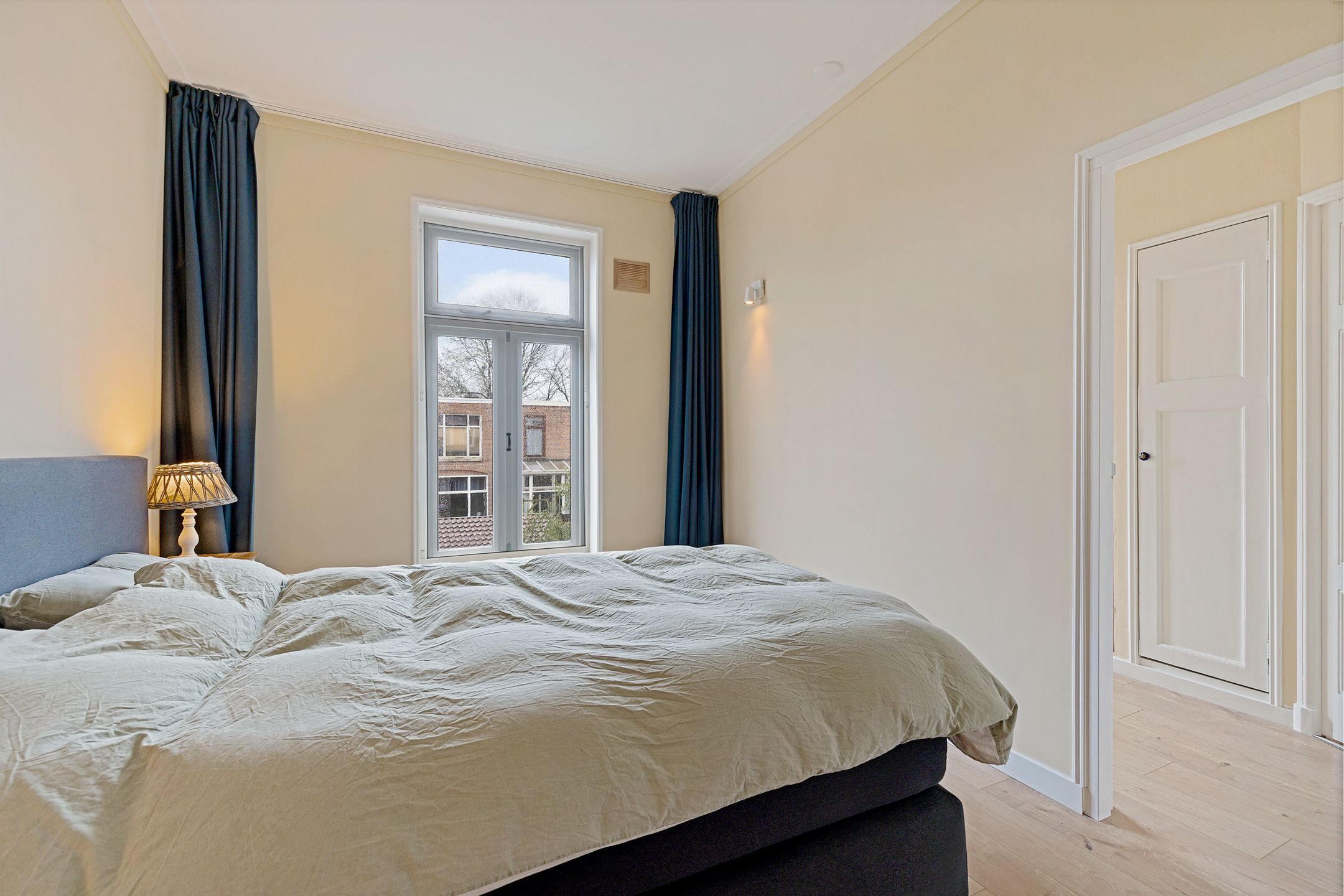 Foto 30 van Gysbert Japicxstraat 34