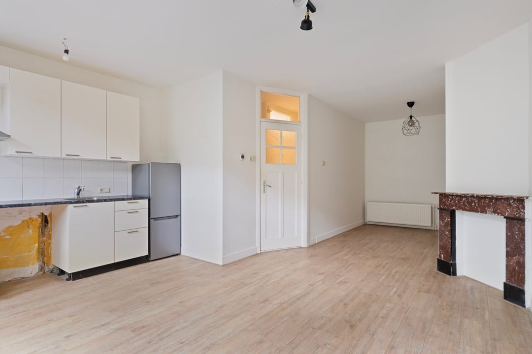 Foto 11 van Luzacstraat 11-B