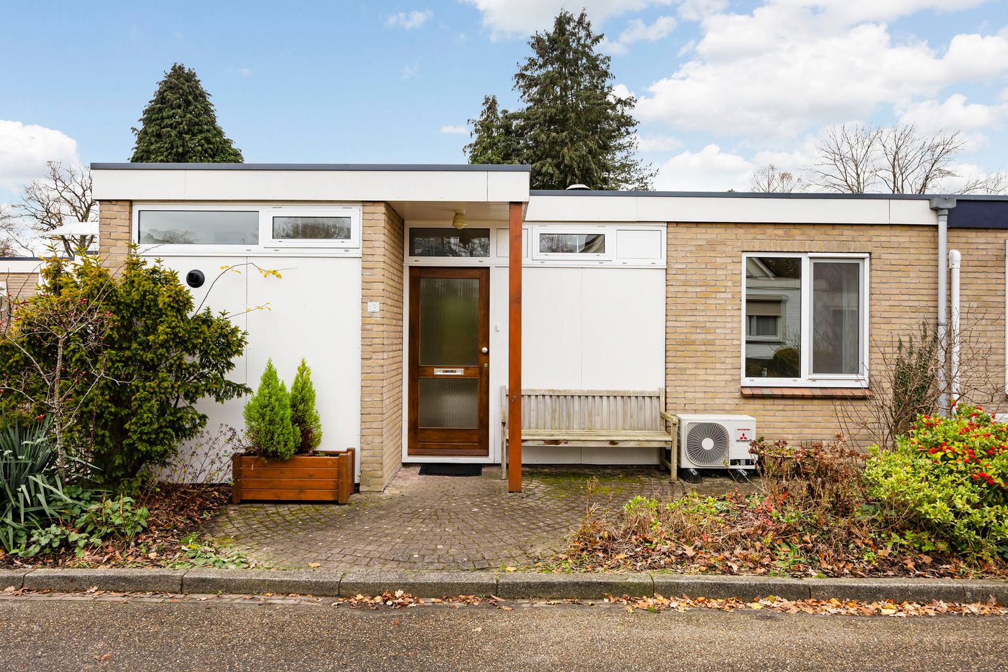 Foto 10 van De Bongerd 13