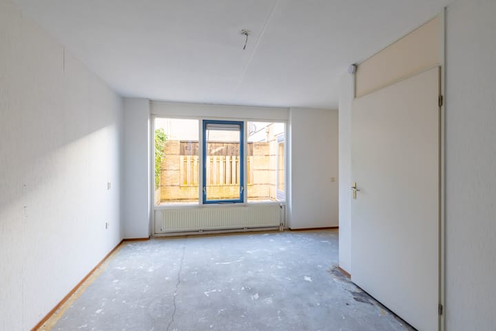 Photo 11 of Van Maerlantlaan 4