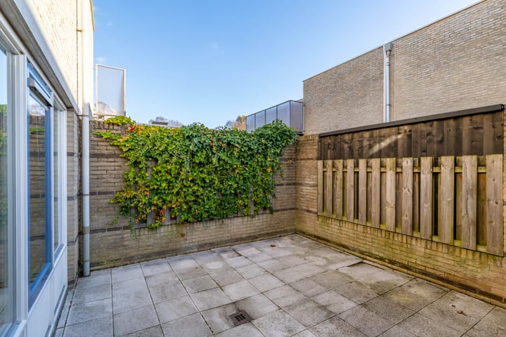 Photo 15 of Van Maerlantlaan 4