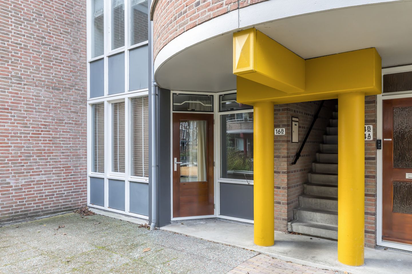 Photo 25 of Pompenstraat 16-B