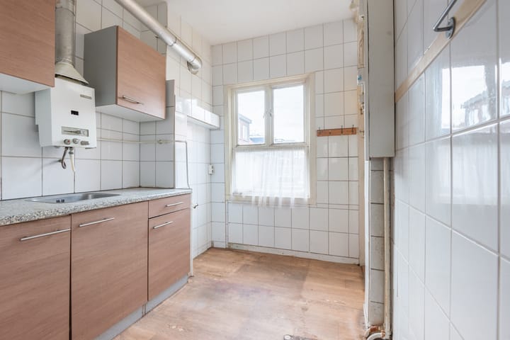 Photo 23 of Paramaribostraat 115