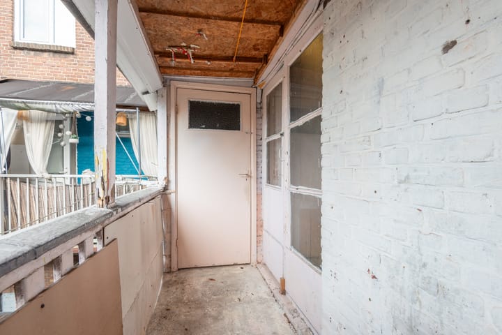 Photo 30 of Paramaribostraat 115