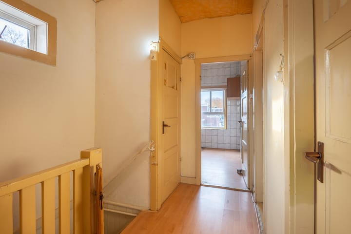 Photo 32 of Paramaribostraat 115